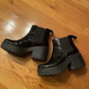 Black patent Vagabond boots